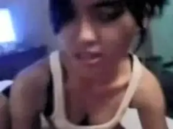 ABG Farhana Cantik Nafsu Ngentot Brutal Keenakan HD